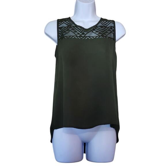 Lily White Womens Pullover Blouse Size XS Green Sleeveless Pleated Back High-Low - Picture 1 of 9